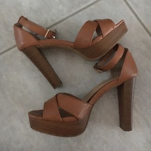 TOP Moda Women’s Leather Sandal Heels- size 9